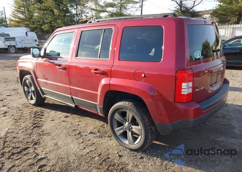 2015 Jeep Patriot High Altitude Edition z USA, uszkodzony, nr VIN 1C4NJRFB6FD154696